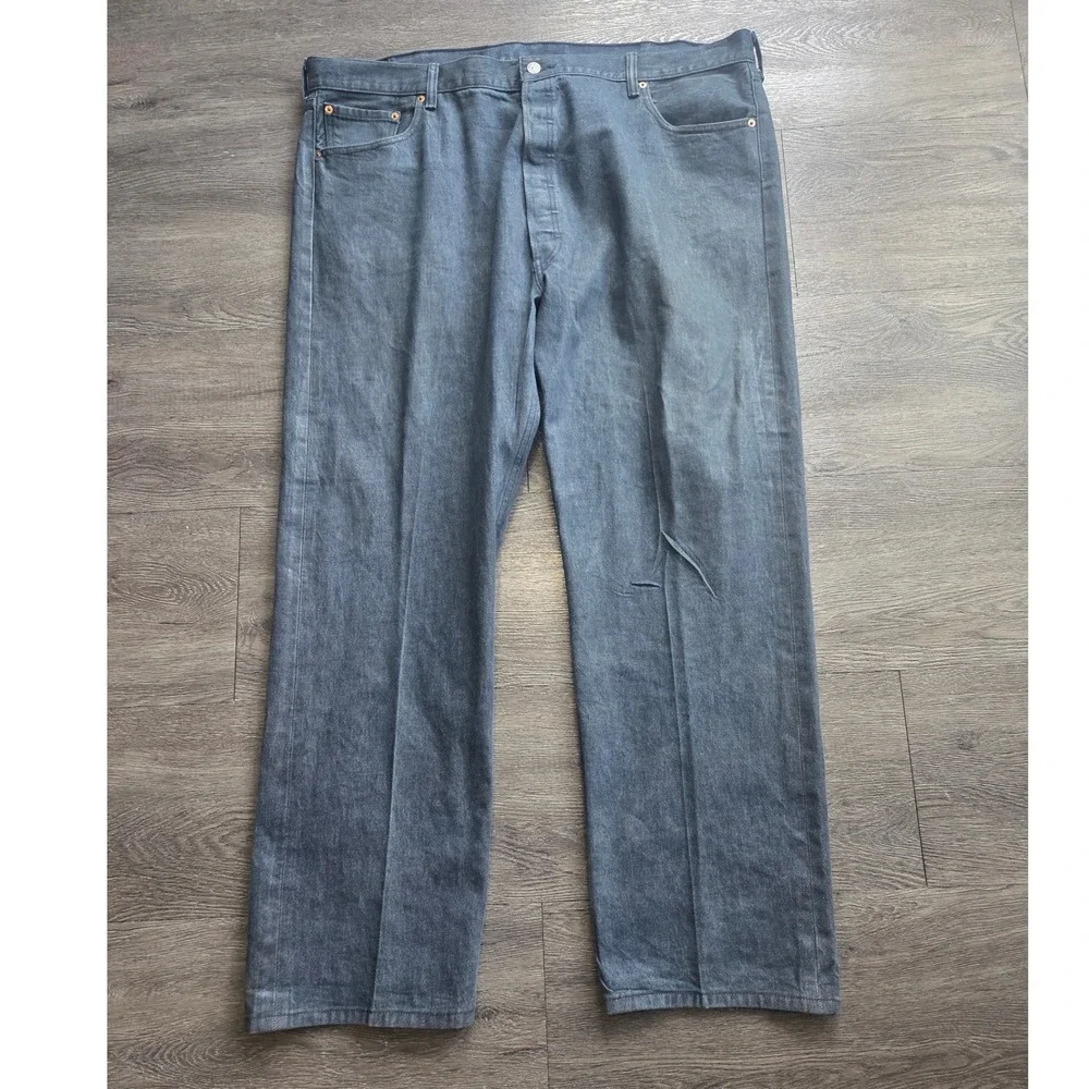 Levis keywords pocket